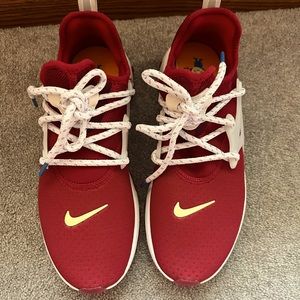 Nike React tennis shoes womens 7.5 new no box